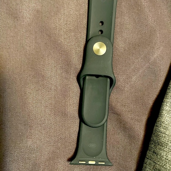 Apple watch (iWatch) band - Picture 3 of 3